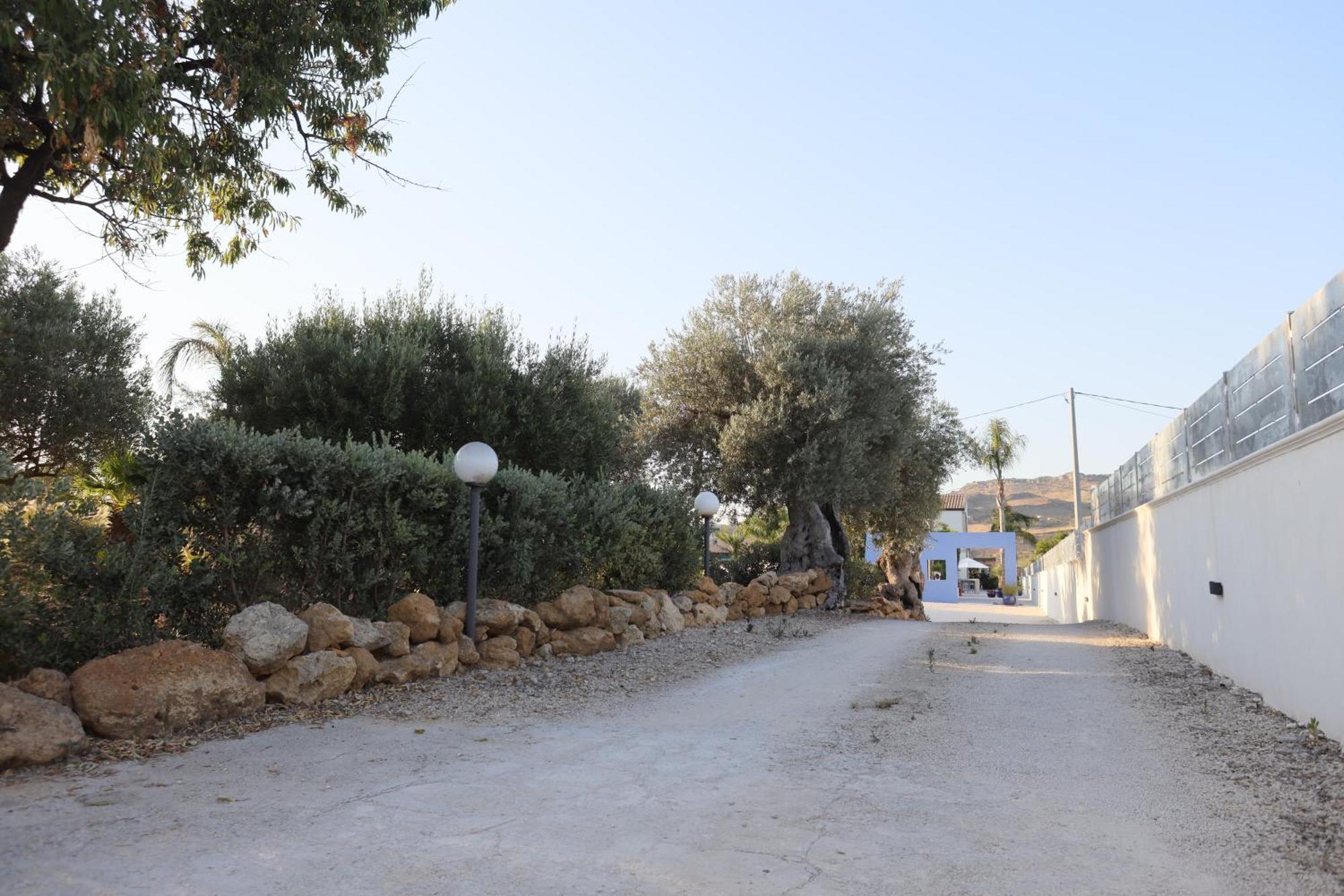 Relais Dea Degli Ulivi House Hotel Agrigento Buitenkant foto