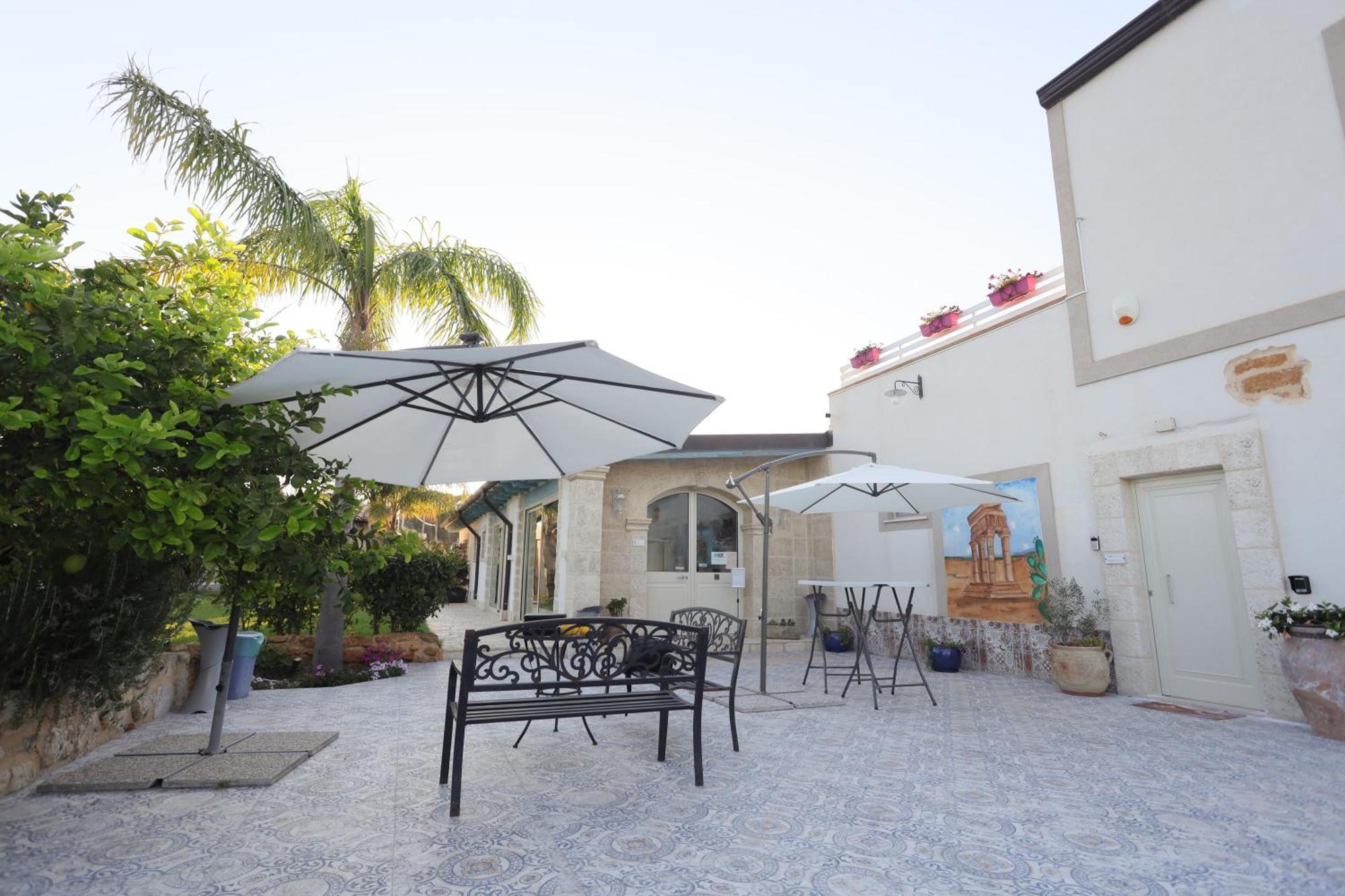 Relais Dea Degli Ulivi House Hotel Agrigento Buitenkant foto